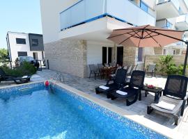 Villa Tisa，位于普利拉卡的酒店