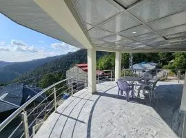 Peaceful Pines 5-Bed Villa