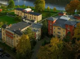 Parkhotel Bad Schandau - direkt an der Elbe