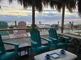Oceanfront Sea Scape Motel，位于墨尔本的带停车场的酒店