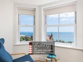 Stylish Brand New Apartment with Ocean Views Steps from Ventnor Beach, Award Winning Restaurants and Trails Perfect for Families and Couples for a Peaceful Coastal Escape