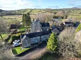 Pass the Keys The Old Shop Cosy Cottage for 6 & Furry Friends