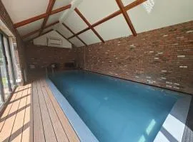 6 Bed in Blaencwm oc-t32688