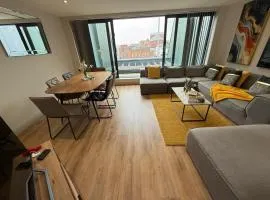 Modern Spacious Leeds Penthouse