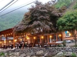 Yangyang Haneul Cheon Ddaji，位于襄阳郡的韩屋