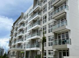 1BR 2 BR Boracay Newcoast Condo，位于长滩岛的酒店