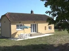 Maison rénovée avec jardin, terrasse et Wi-Fi à Coutansouze - FR-1-489-478