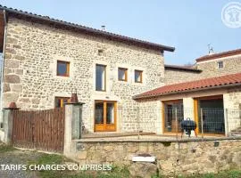 Gîte spacieux avec terrasse en forêt, 12 lits, proche randonnées - FR-1-496-314