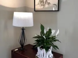 Panache Wildlife Cottage-Self Catering