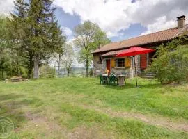 Chalet familial à 5 min des pistes de ski de Chalmazel, 3 chambres, cheminée, animaux acceptés - FR-1-496-138