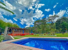 Ecohotel Villa Natalia，位于Boquía的酒店