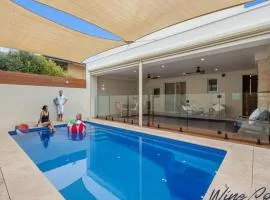 Splendour By The Sea By Wine Coast Holidays