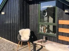 Holiday Home With Sea Views Over The Western Sea