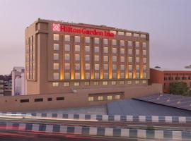 Hilton Garden Inn Surat City Centre，位于苏拉特的酒店