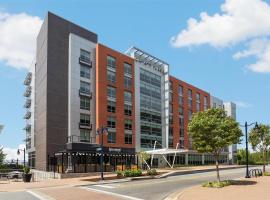 Hyatt Place National Harbor，位于国家海港的酒店