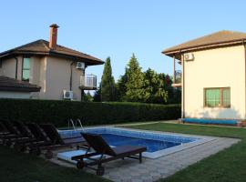 Къща за гости ,,Ива''，位于布尔加沃的乡村别墅