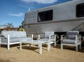 Downtown Prescott AZ Airstream Stay Near Whiskey Row with Outdoor Amenities