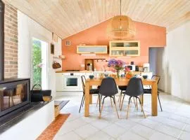 À 800 m de la mer, jolie maison avec jardin pour 7