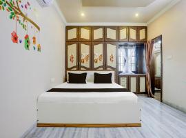 Hotel O M.P GUEST INN，位于内洛尔的酒店