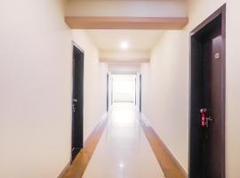 Hotel O Paradise Inn Talegaon Dabhade，位于Talegaon Dābhāde的酒店