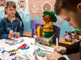 Landal Marina Lipno，位于伏尔塔瓦河畔利普诺的自助式住宿