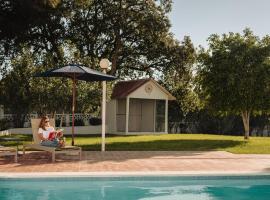 Outsite Vilamoura，位于奎特里拉的自助式住宿