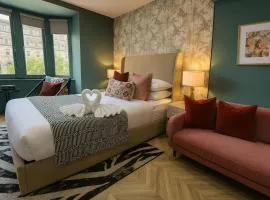 Athena Suites Leeds LS1 Free Secure Parking!