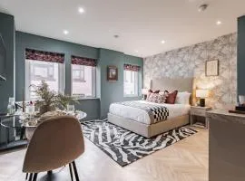 Athena Suites Leeds LS1 Free Secure Parking!