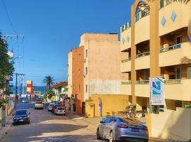 Bombinhas Praia Apart Hotel - unidade rua Bem Te Vi，位于邦比尼亚斯的酒店