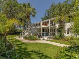 588 Demere-7 Bedrooms