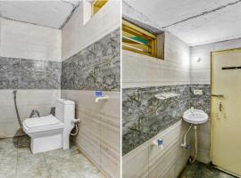 Hotel O K D Guest House，位于马尼萨的酒店
