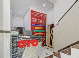 Hotel O Padharo Saa，位于乌代浦达博克机场 - UDR附近的酒店