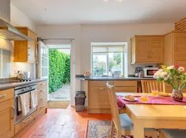 2 Bed in Blakeney NCC66