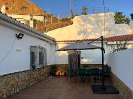 Casa Cueva la estación，位于瓜迪克斯的酒店