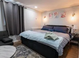 New 3 Bed & 1 Bed Apt Lake Park Station EWR Airport Path Train Subway Bus Hospital Rahway NJ Manhattan NYC