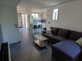 Ciotat t3 piscine，位于拉西约塔的酒店