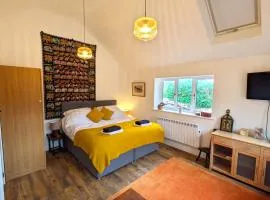 Woodford Suite