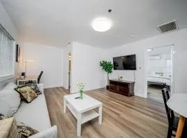 Cozy 2BR2BA Guest House in Alhambra