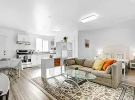 Cozy Guesthouse near Downtown Alhambra