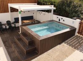 Santa, Sea & Sun，位于圣克鲁斯的青旅