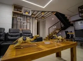 Penthouse de Lujo con Jacuzzi y Vista