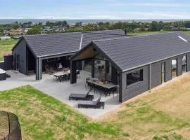 Amazing Home In Bogense With Sauna