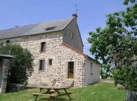 Maison en pierre avec jardin, jeux enfants et animaux acceptés - FR-1-489-137
