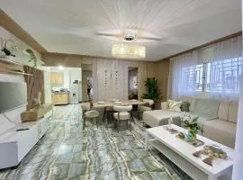 Deluxe house central