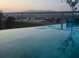 למרגלות הגלבוע