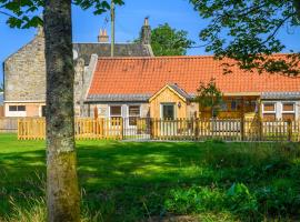 Stable Cottage，位于Cameron的酒店