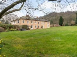 Meadow View-Uk36729