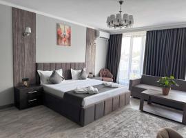 Kausar Hotel，位于比什凯克的酒店