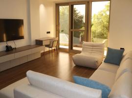 Palatial Luxury Hotel and Apartment Juba，位于朱巴的酒店