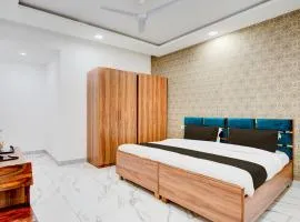 Super Townhouse Happy Habitat Guest House